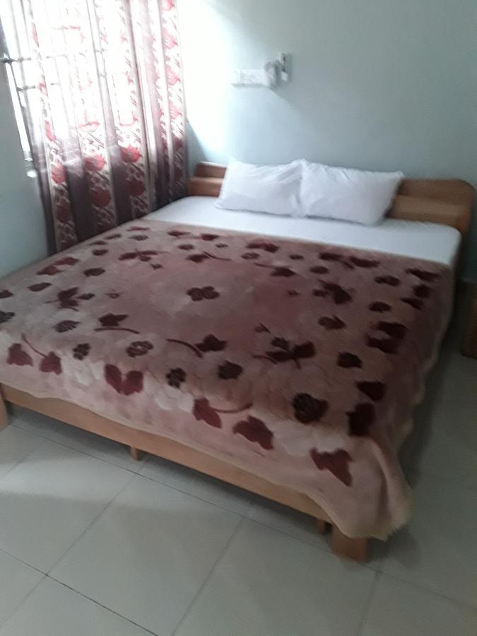 Bizay Hotel Sunyani Bagian luar foto